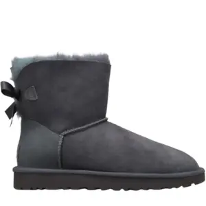 20251223163359_ugg_australia_mini_bailey_bow_ii_suede_gynaikeia_mpotakia_gri_1016501_obs